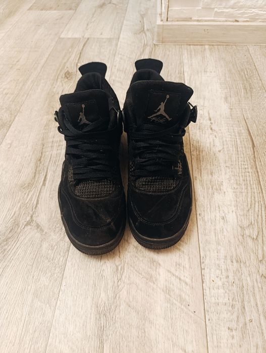 Jordan 4 Black Cat