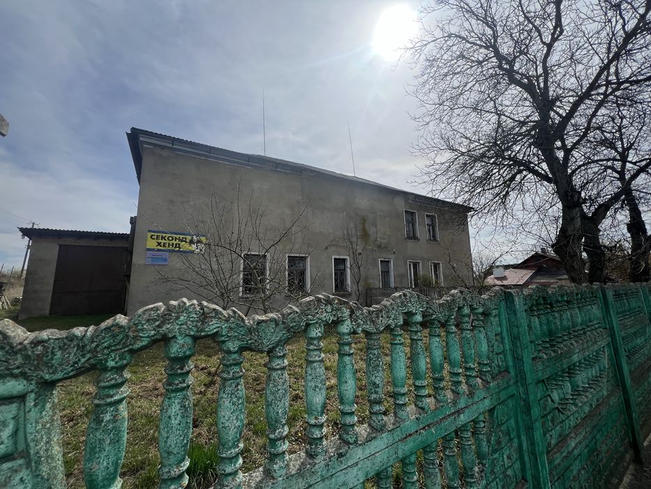 Будинок для багатодітної родини або реабілітаційний центр