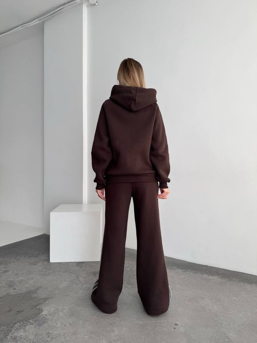 Теплий костюм на флісі новий