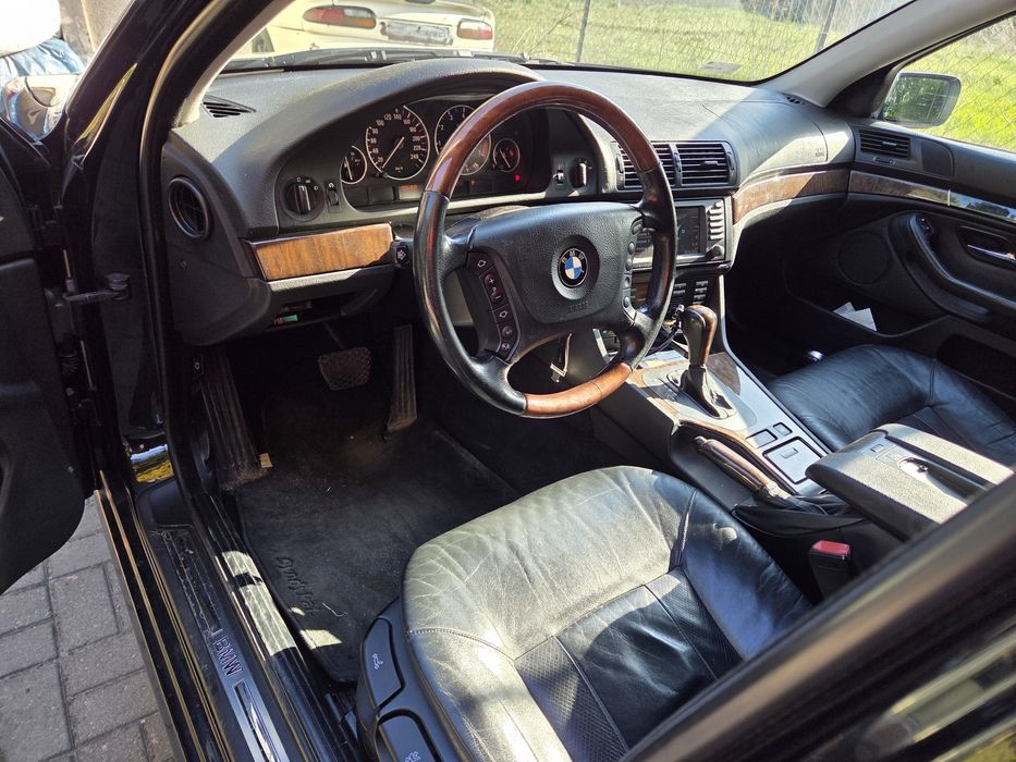 BMW 525i e39 2003