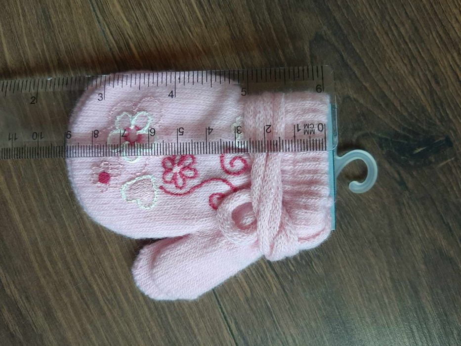 Rękawiczki niemowlęce nowe