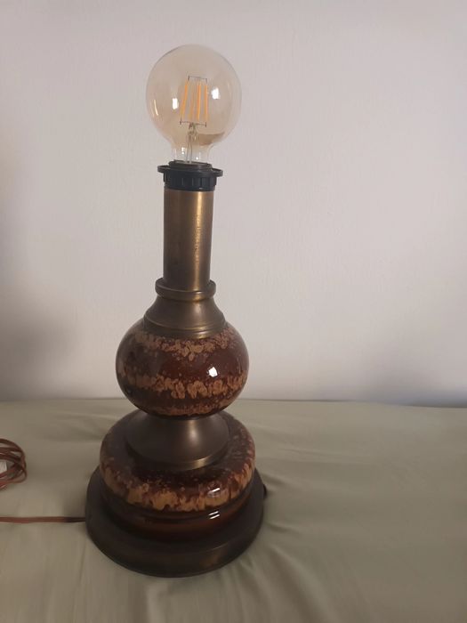 Candeeiro de mesa vintage- Cerâmica e latão 1960