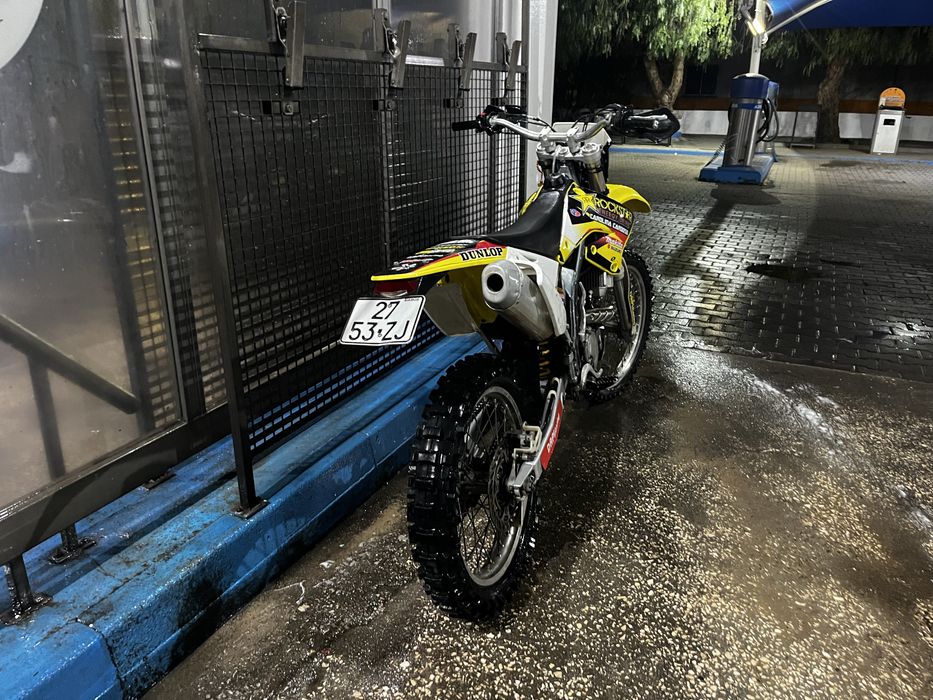 Suzuki RMZ 250 Matriculada