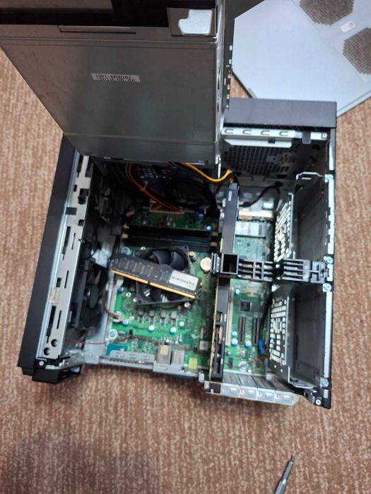 Dell Precision 3630 Tower