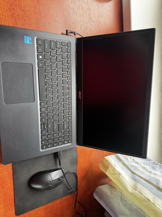 Ноутбук Acer Extensa 15 EX215-54-36TM (NX.EGJEP.00K) i3 \ 8Gb \ 256Gb