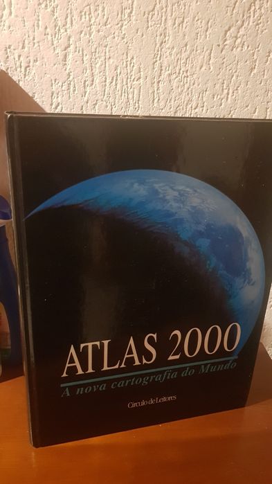 Atlas 2000 a nova cartografia do mundo 10€