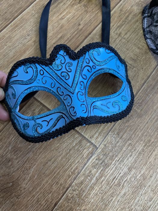 Маски Венеціанські карнавальні