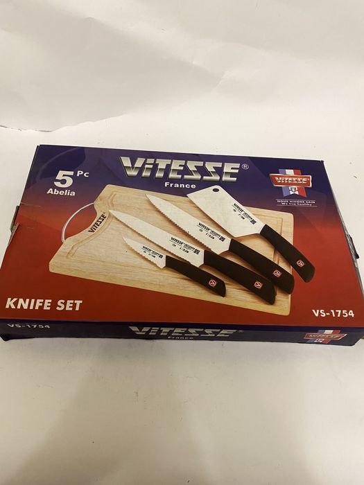 Комплект ножів з нержавіючої  сталі