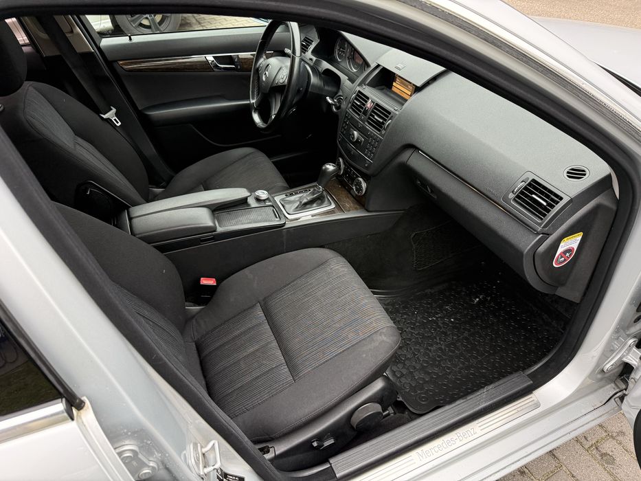 Mercedes-Benz C 220 • Automat • 2008 rok • Bezwypadkowy•Zamiana