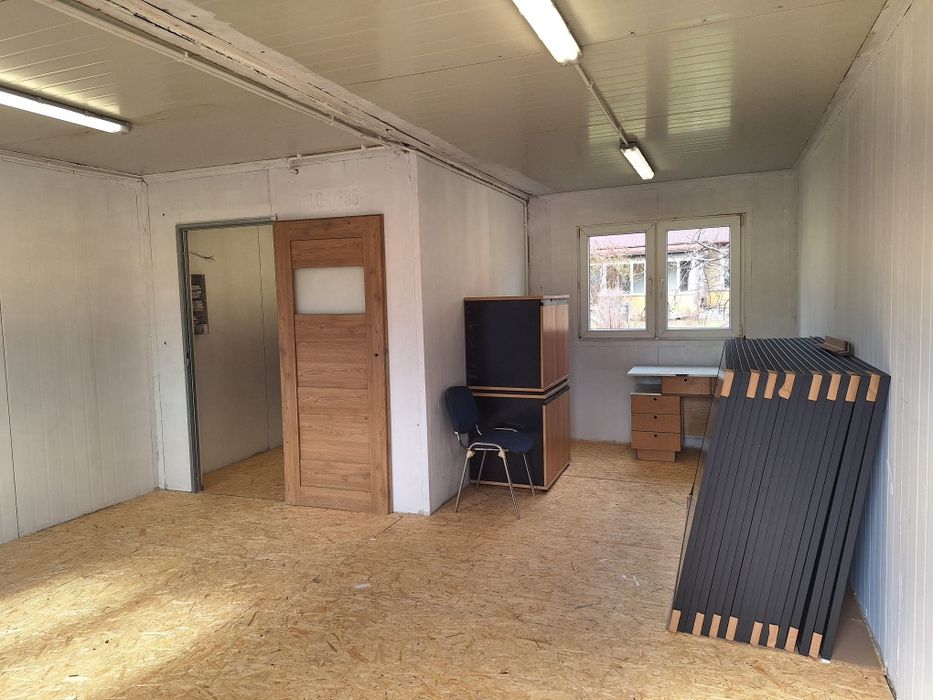 Magazyn kontenerowy 30m plus miejsce do parkowania