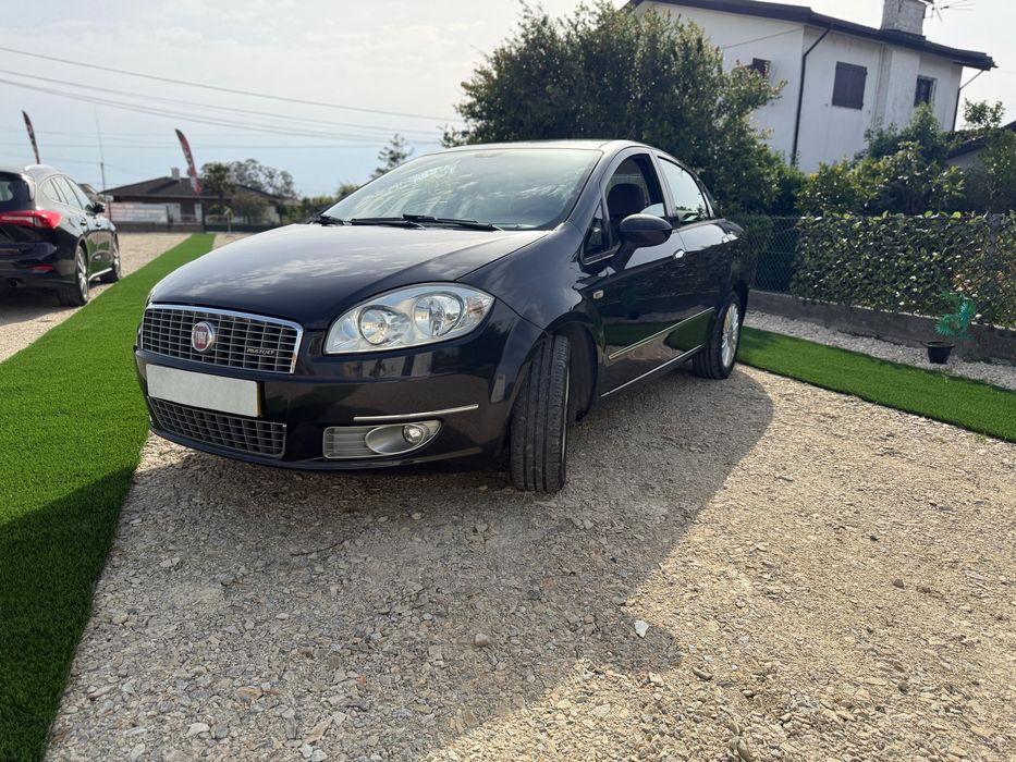 Fiat Linea 2010 apenas 135000km
