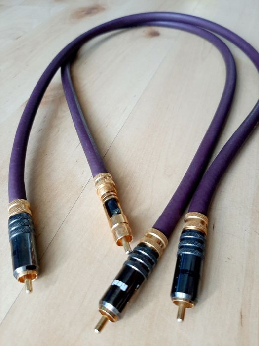Przewody cyfrowe Real Cable hd75 ohms