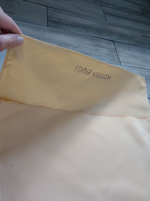 Louis Vuitton  пильник