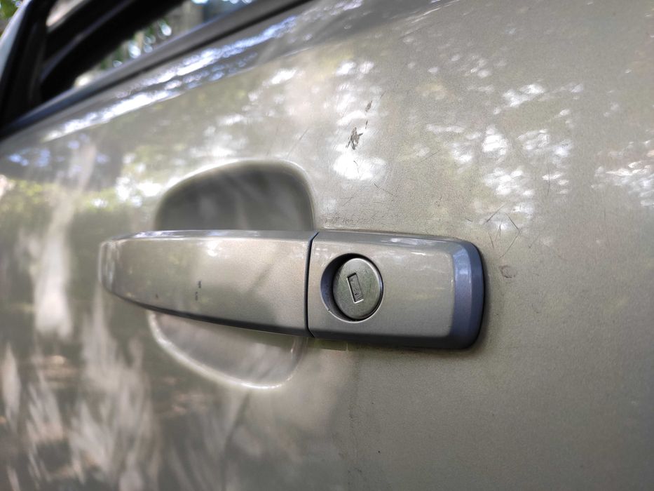 Аварійне відкривання замка дверей авто, ремонт замків, нові ключі чіп