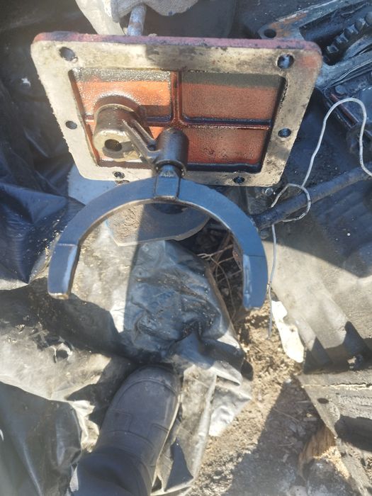 Коробка  Промежутка МТЗ-80