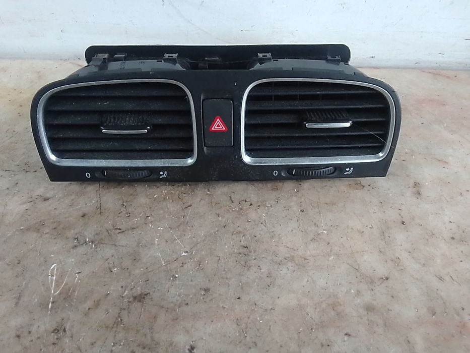 Difusor / saída de ar VOLKSWAGEN Golf VI (5K1)