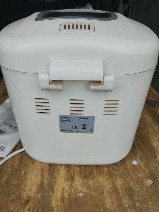 Máquina de fazer pão da marca Teffal