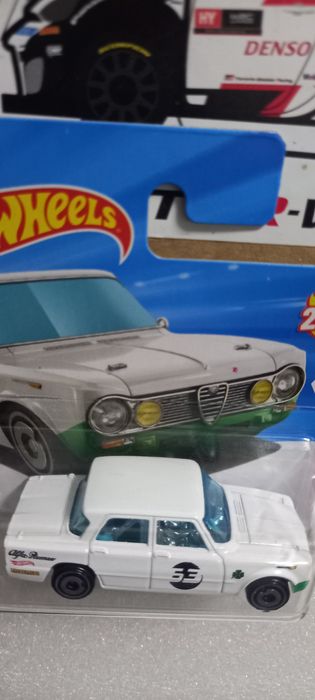 Alfa romeo giulia ti super hot wheels