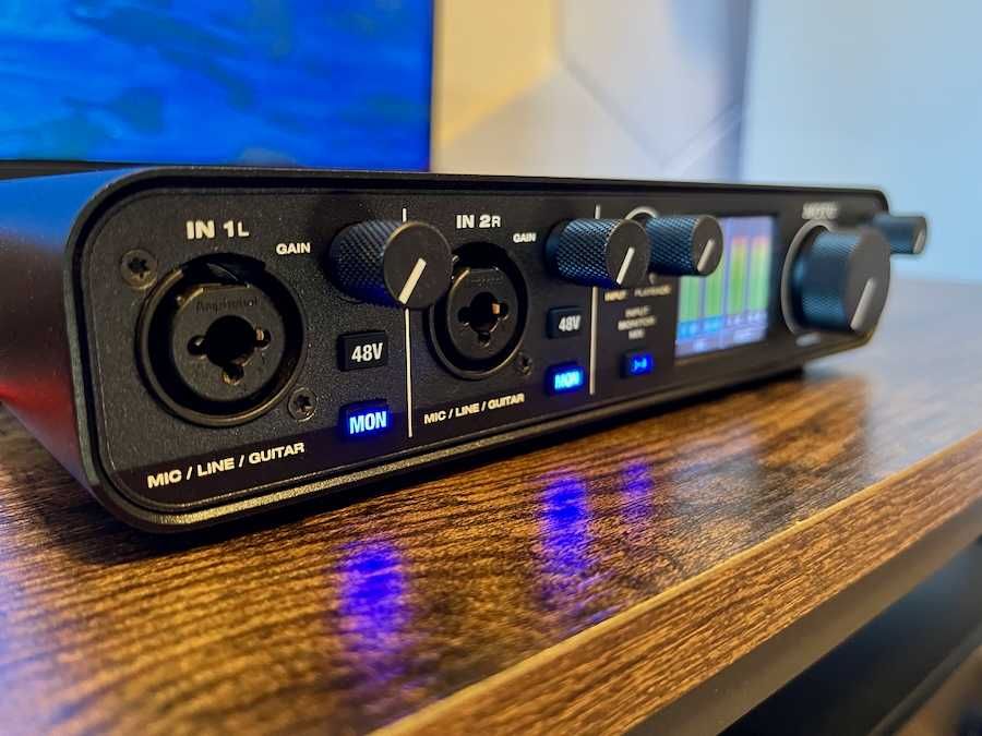 MOTU M4 - Interface Áudio USB-C
