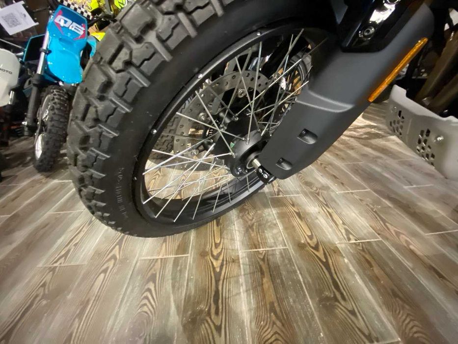 Мотоцикл CFMOTO 450MT
