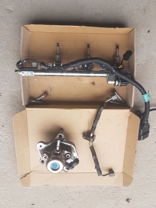 Kia Sorento 2016- 2.4 Форсунки топливная рейка Датчик