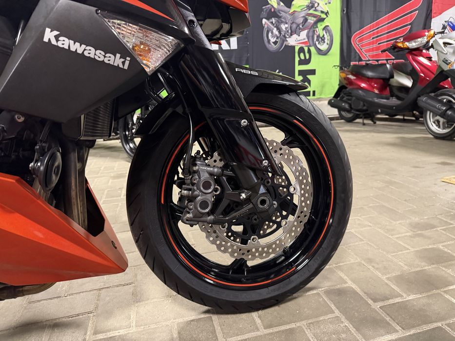 Kawasaki Z1000 ABS. 2013г.