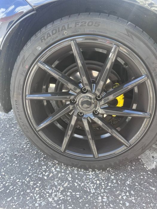 Jantes Vossen CVT Originais 18 ET35 8J c/pneus 235/40R18