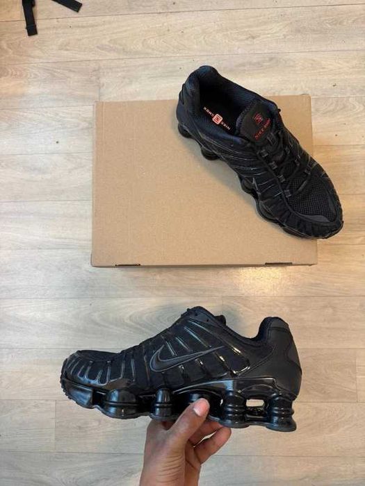 Nike Shox TL Czarny R.38