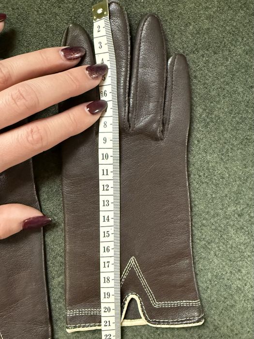 Brązowe damskie rękawiczki