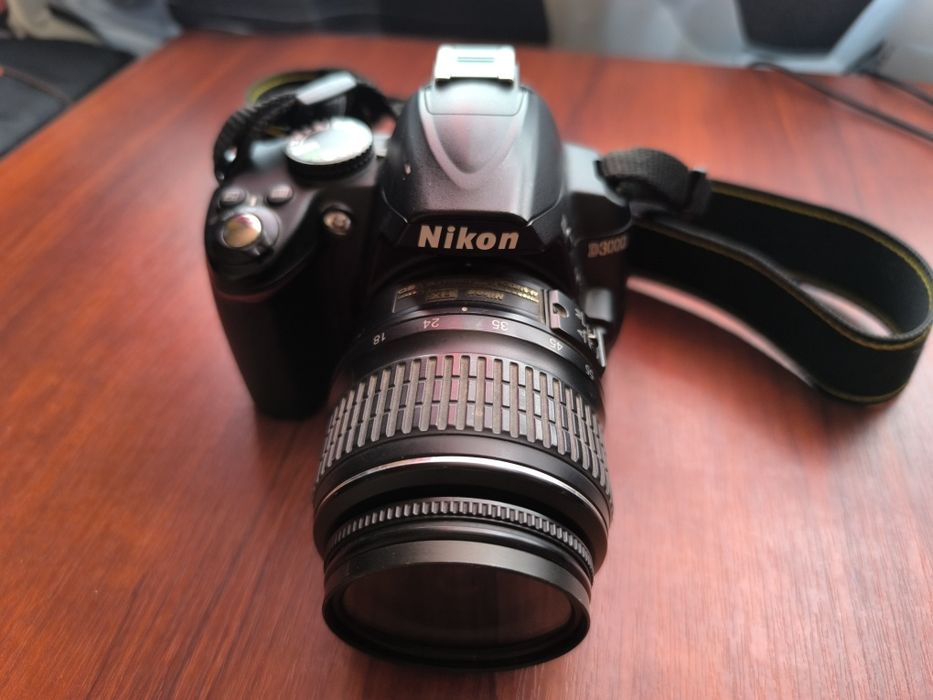 Никон д3000, Nikon D3000
