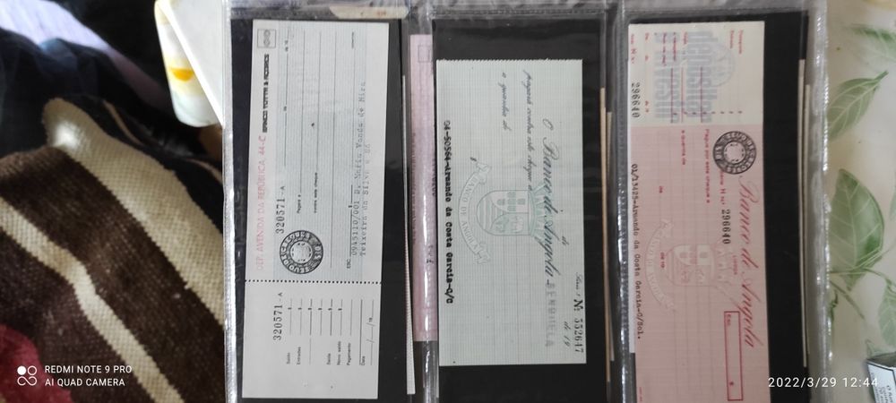 Cheques antigos .
