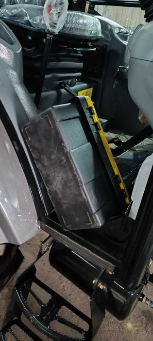 Мінітрактор  СКАУТ ТЕ-504С з кабіною Доставка Безкоштовна Кредит МАСЛА