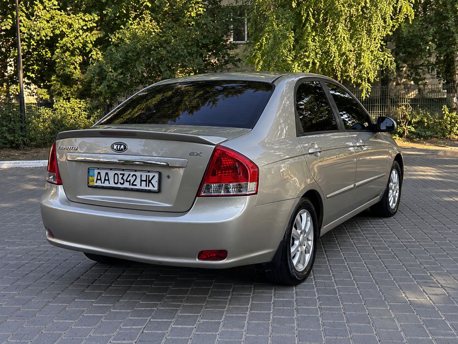 KIA Cerato 2.0 газ/бензин