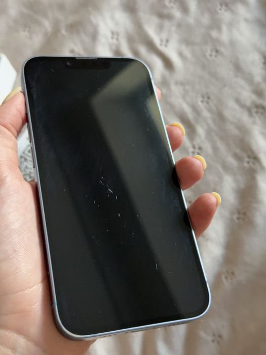 Iphone 14 блакитний