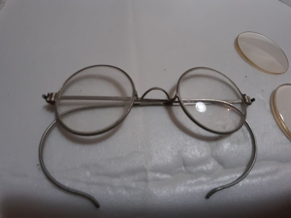 Oculos em bom estado