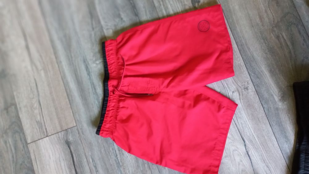 Spodenki kąpielówki chłopięce 146-152