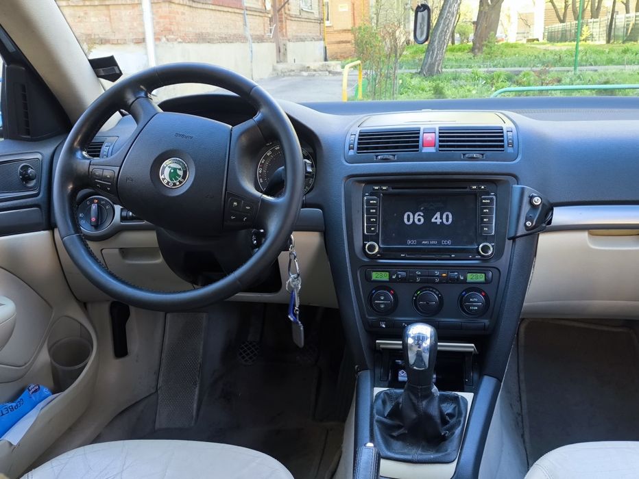Школа Октавія а5 Skoda Octavia a5