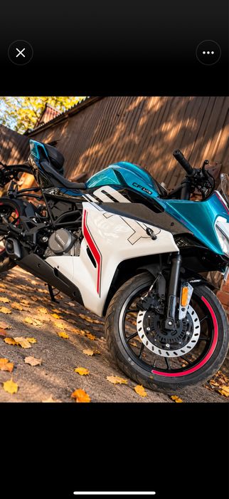 CFmoto 250SR Lite