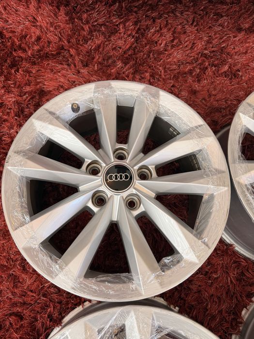 Jantes Audi 16 polegadas como novas