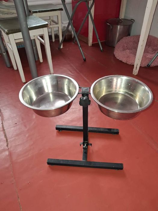 Продам стойку для больших собак