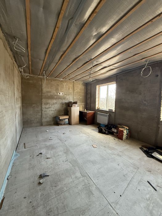 Продаж новий та якісний будинок р-н м'ясокомбінату