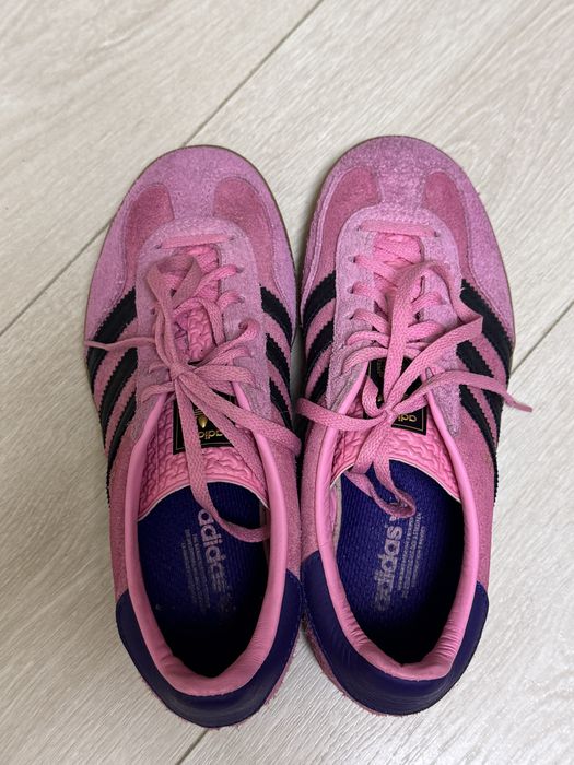 Кросівки adidas gazelle рожеві