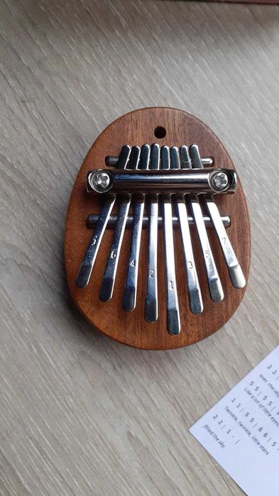 Kalimba instrumento musical NOVO