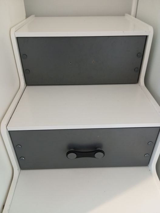 Meble młodzieżowe Interbeds łóżko antresola biurko szafa szuflady