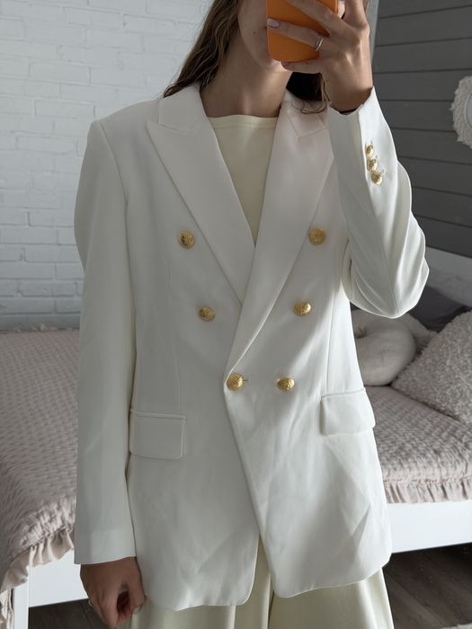 Новий білий  жакет Zara  S M