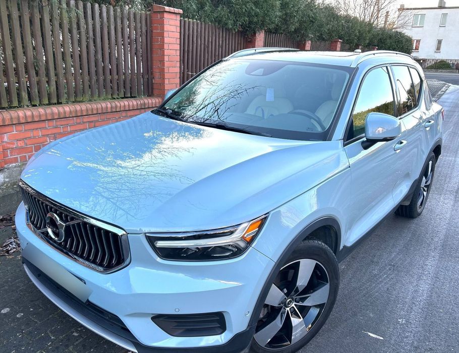 Volvo XC 40 Volvo XC40 T5 AWD Momentum- wyjątkowy SUV w świetnym stanie