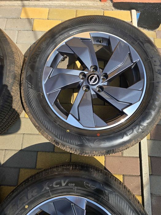 Оригінальні диски нісан 235/60/r18, стан ідеальний, резина йокогама + оригінальні датчики тиску, резина з пробігом 4тис.км