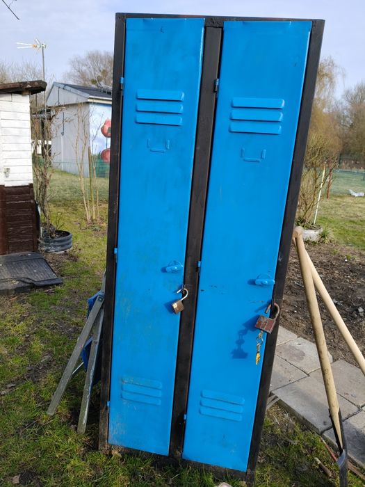 Sprzedam szafkę BHP ubraniowa
