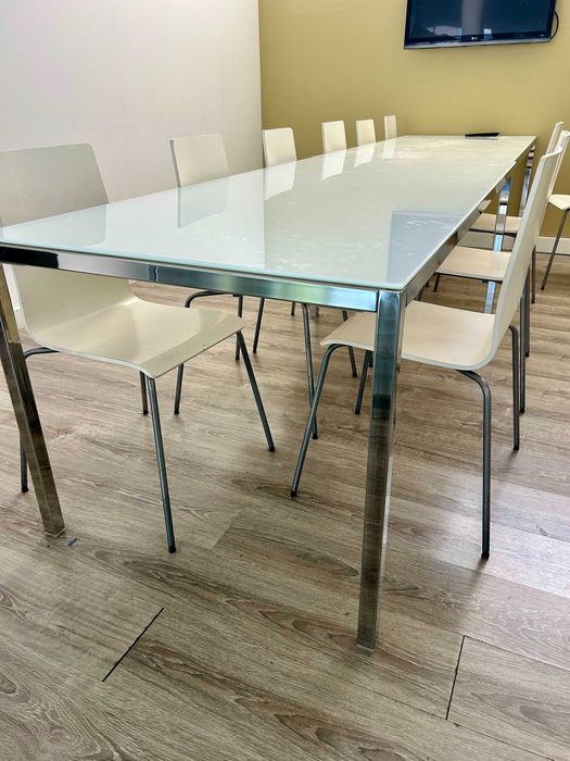 Mesa Escritório/Formação Vidro Branco Lacado + Estrutura Cromada | 180×85×74,5cm