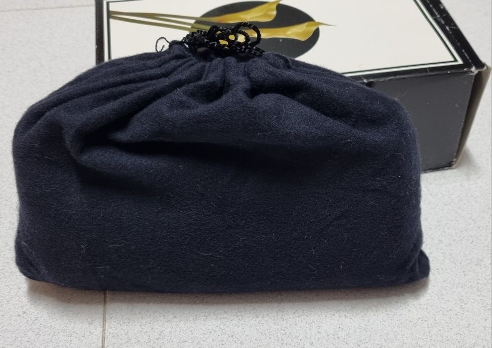 Mala Cerimónia Cluch ou Tiracolo. Nova a estrear